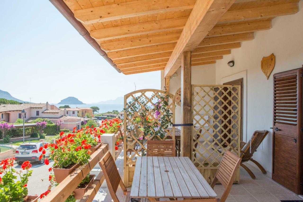 Апартаменти Blue Portrait House Гольфо-Аранчі Екстер'єр фото